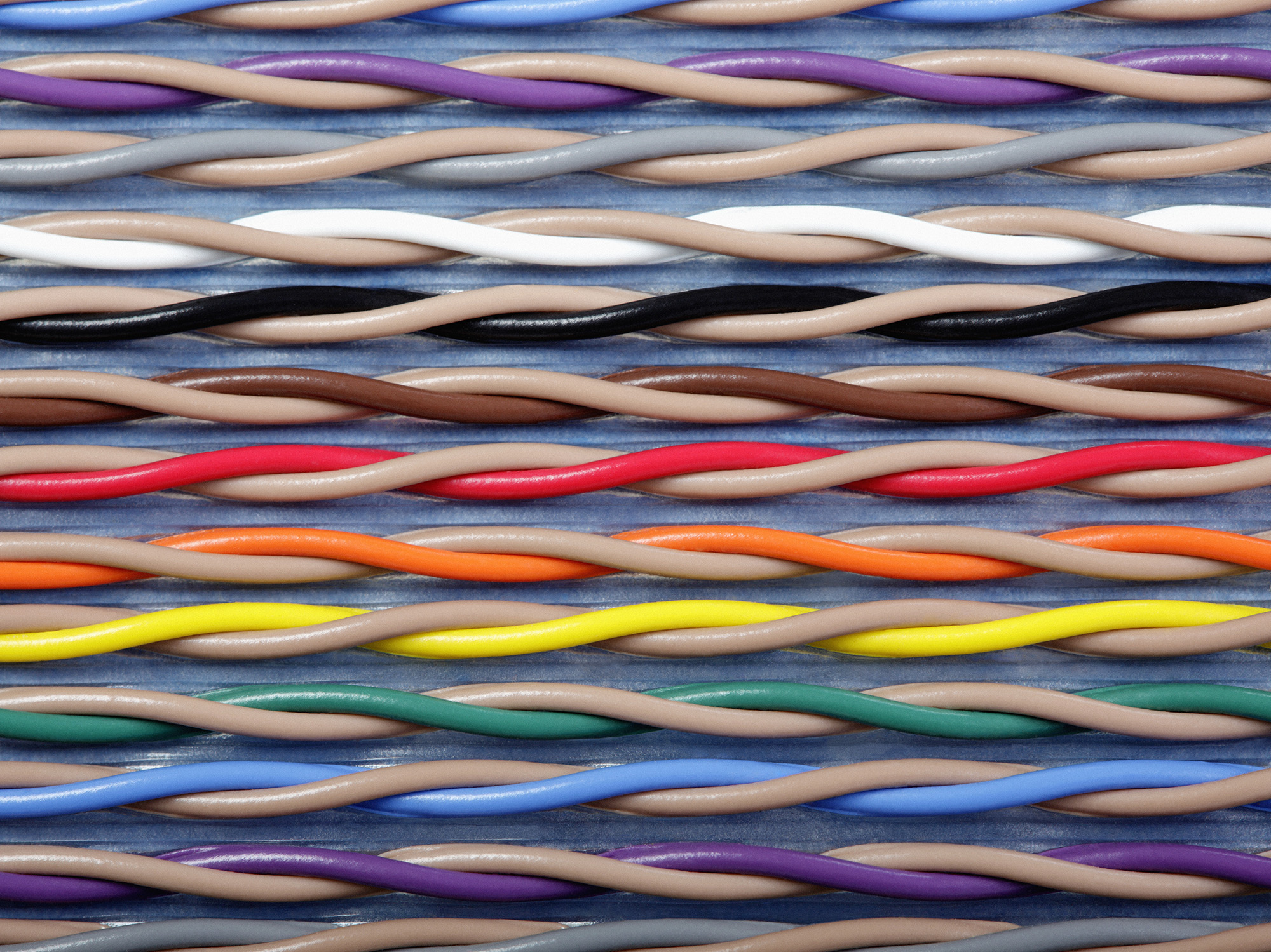 Colorful_Twisted_Cables_Closeup