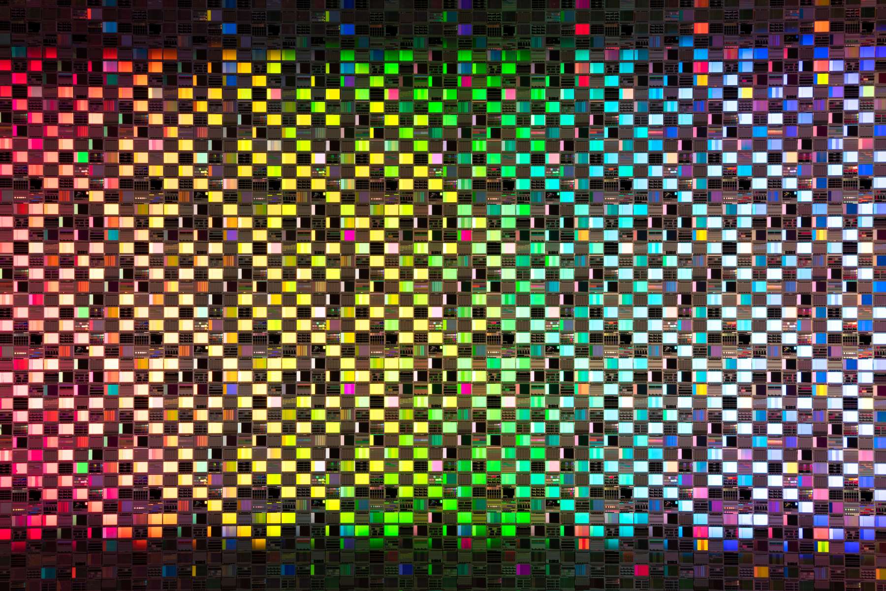Irridescent_Semiconductor_Wafer_Closeup